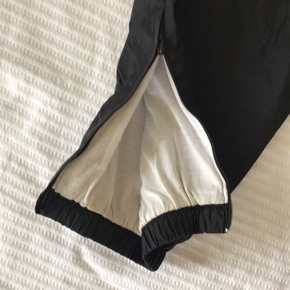 Nike M (10-12) Track Pants - Picture 4 of 6